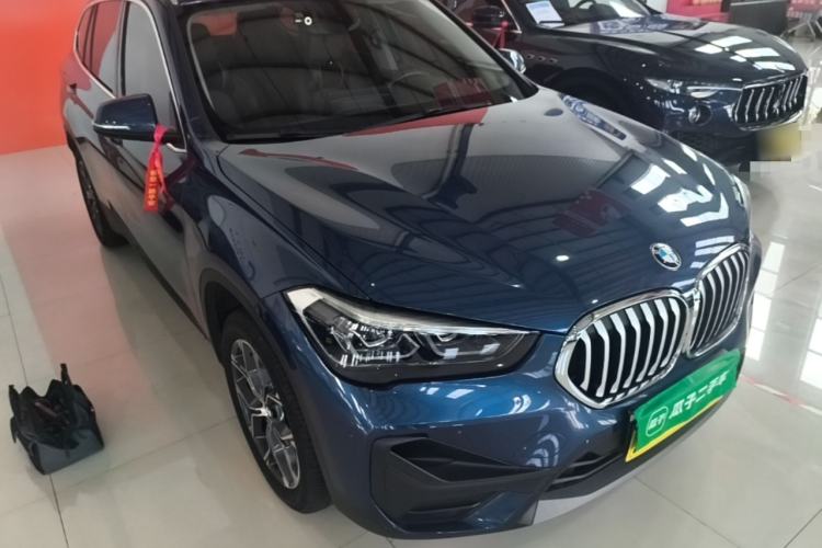 Used BMW X1 2021 sDrive25Li Leading Model Front Right 45 Deg