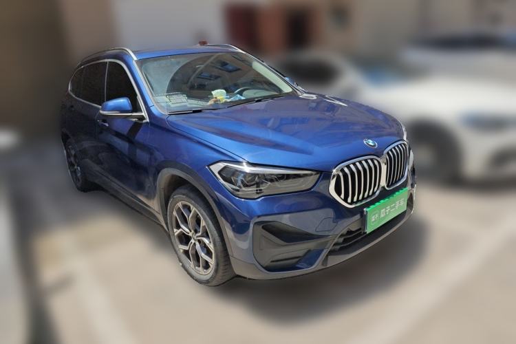 Used BMW X1 2021 Restyled sDrive25Li Leading Edition Front Right 45 Deg