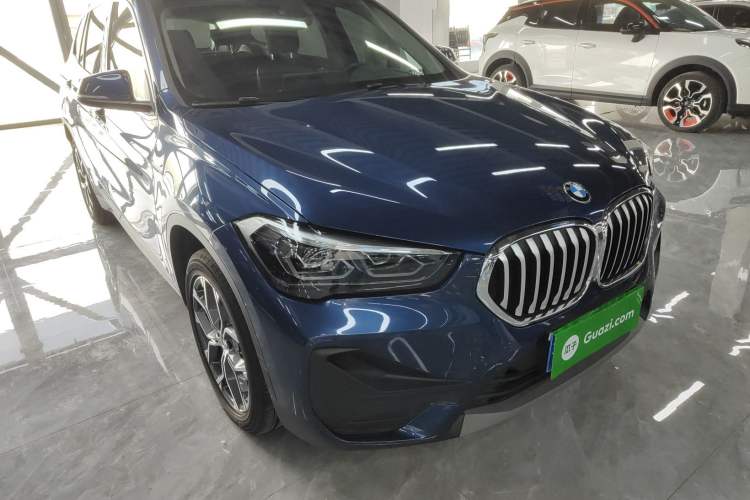 Used BMW X1 2021 Restyled sDrive25Li Leading Edition Front Right 45 Deg