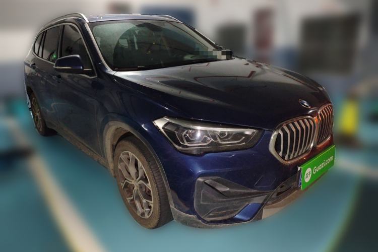 Used BMW X1 2021 sDrive25Li Leading Model Front Right 45 Deg