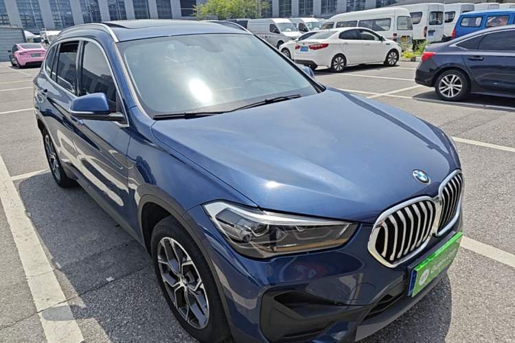 Used BMW X1 2021 sDrive25Li Leading Model Front Right 45 Deg