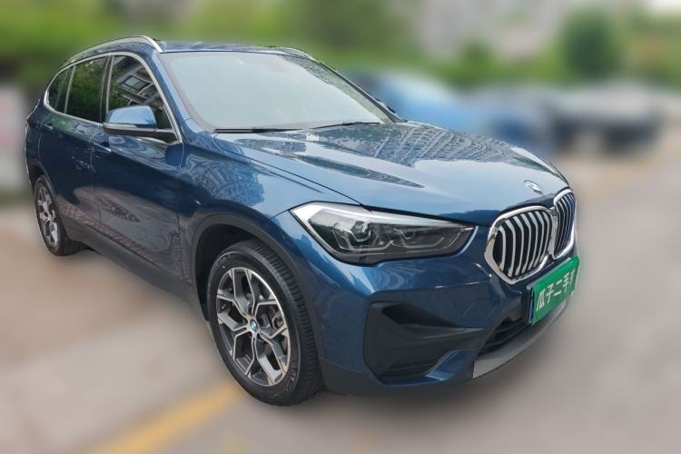 Used BMW X1 2021 Restyled sDrive25Li Leading Edition Front Right 45 Deg