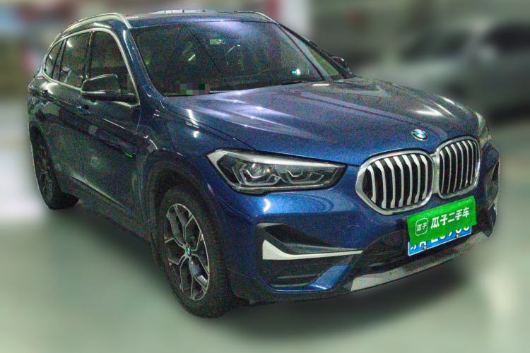 Used BMW X1 2021 sDrive25Li Leading Model Front Right 45 Deg
