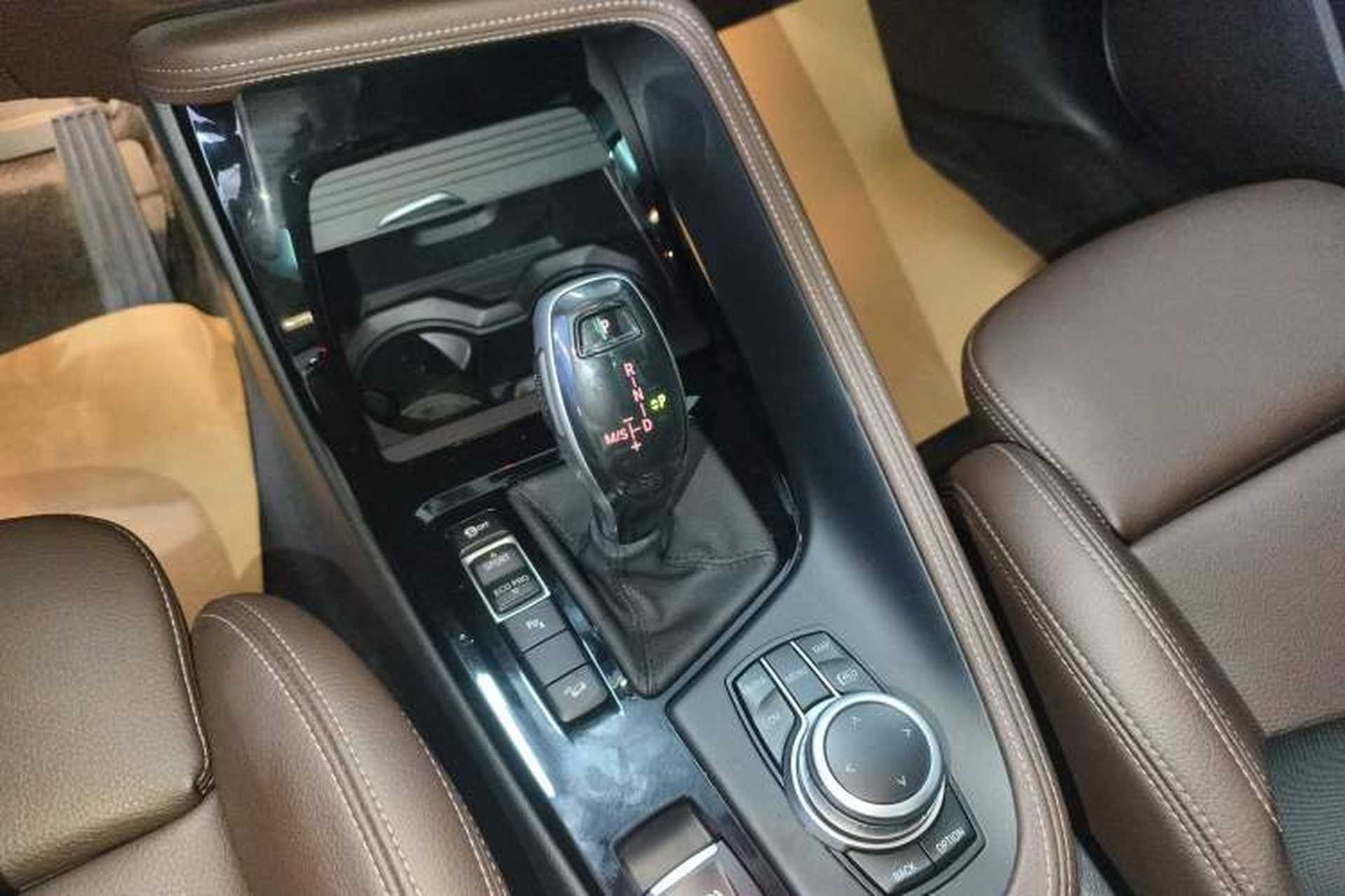 Used BMW X1 2021 Revised xDrive25Li Premium Edition Gear Lever