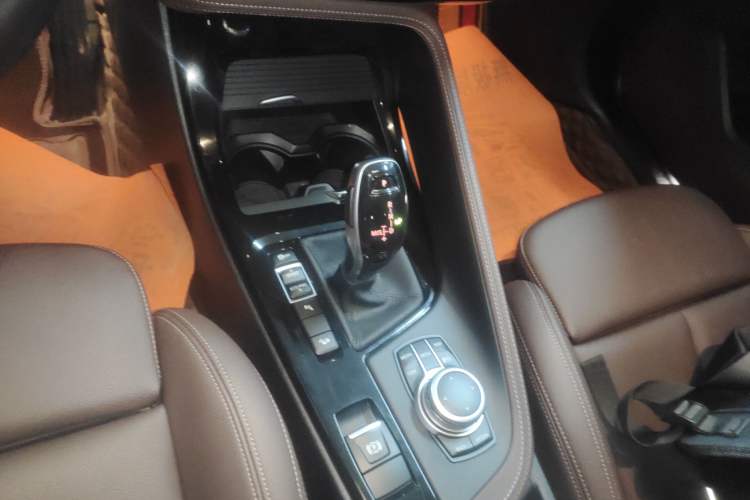 Used BMW X1 2021 Revised xDrive25Li Premium Edition Gear Lever