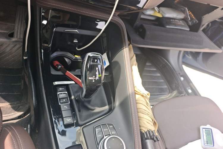 Used BMW X1 2021 xDrive25Li Luxury Model Gear Lever