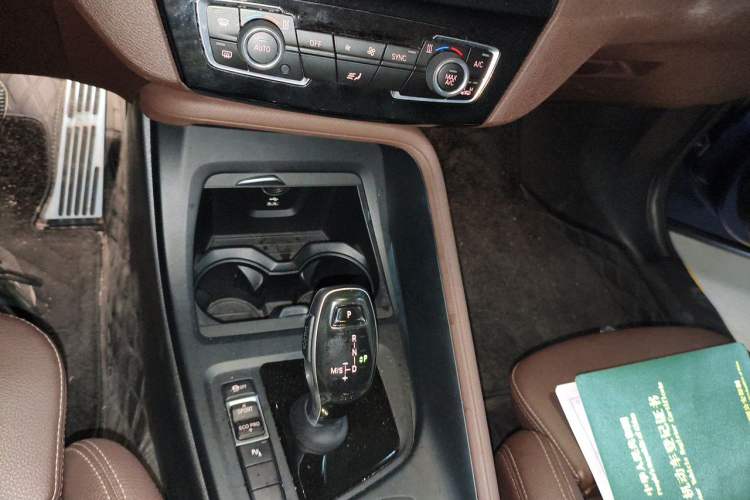 Used BMW X1 2021 sDrive25Li Leading Model Gear Lever