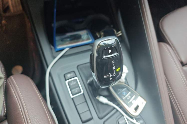 Used BMW X1 2021 Restyled sDrive25Li Leading Edition Gear Lever