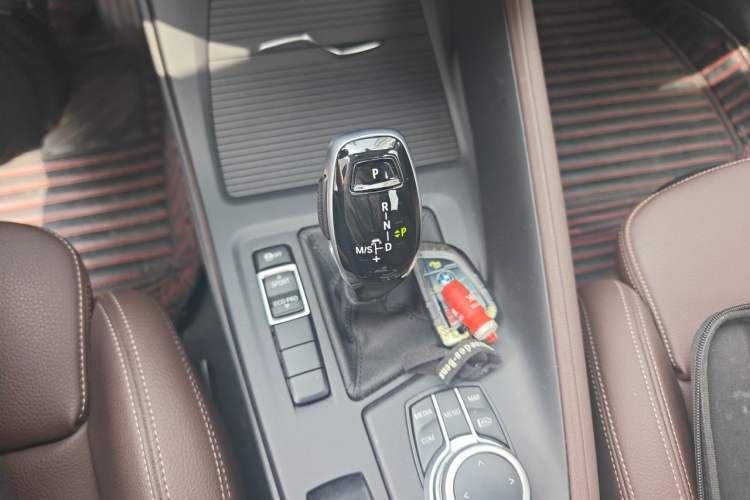 Used BMW X1 2021 sDrive25Li Leading Model Gear Lever