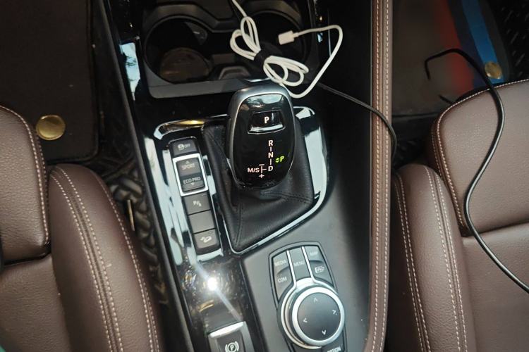 Used BMW X1 2021 xDrive25Li Luxury Model Gear Lever