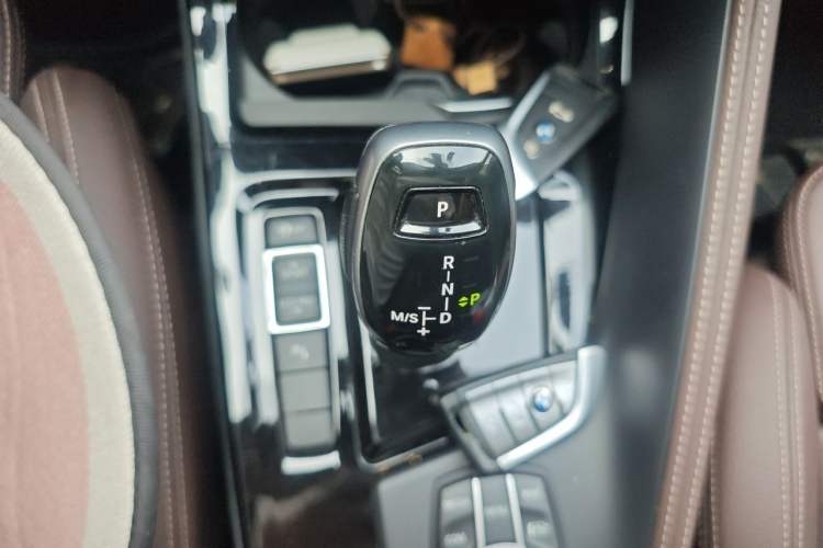 Used BMW X1 2021 Restyled sDrive20Li Premium Edition Gear Lever