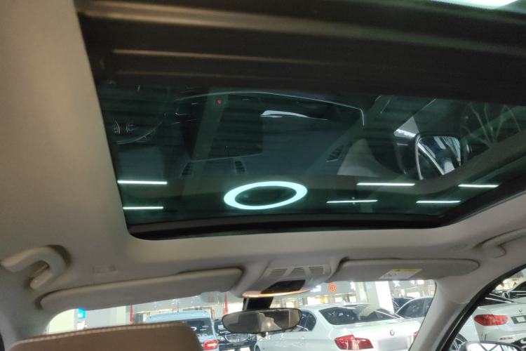 Used BMW X1 2021 Restyled sDrive25Li Leading Edition Headliner