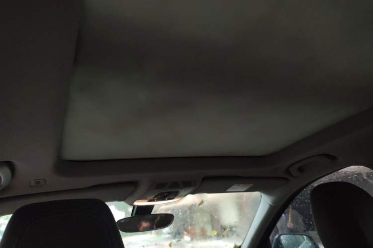 Used BMW X1 2021 xDrive25Li Luxury Model Headliner