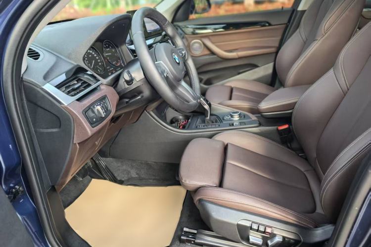 Used BMW X1 2021 sDrive25Li Leading Model Interior 1