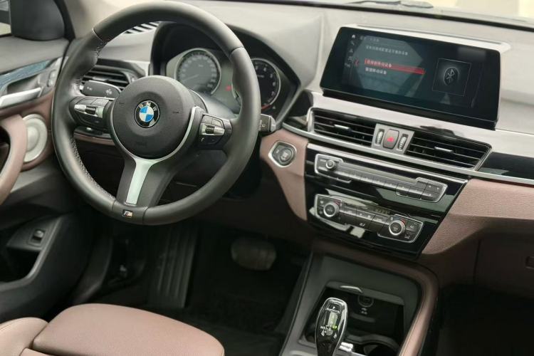 Used BMW X1 2021 sDrive25Li Leading Model Interior 2