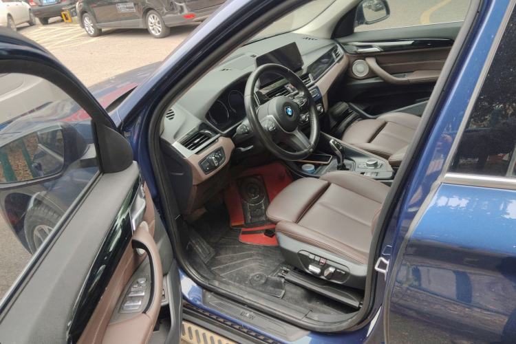Used BMW X1 2021 sDrive25Li Leading Model Interior 3