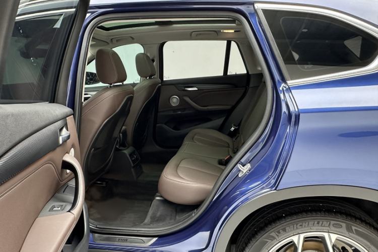 Used BMW X1 2021 Restyled sDrive25Li Leading Edition Interior 3
