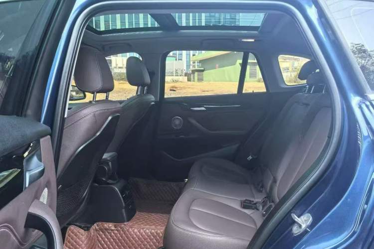 Used BMW X1 2021 Restyled sDrive25Li Leading Edition Interior 4