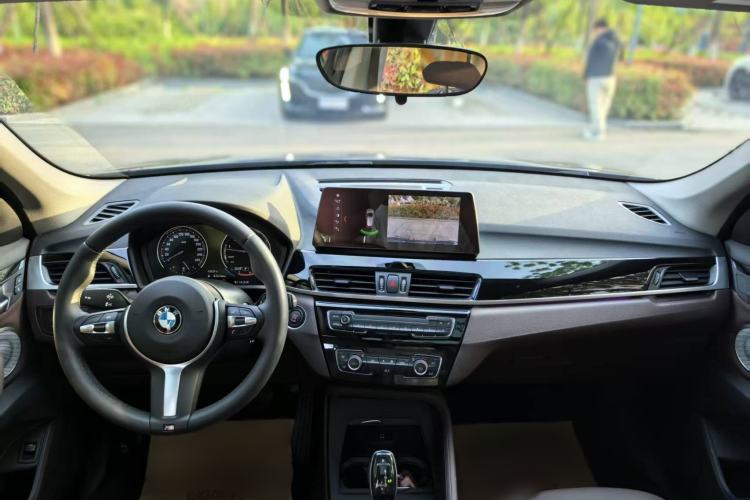 Used BMW X1 2021 sDrive25Li Leading Model Interior 6