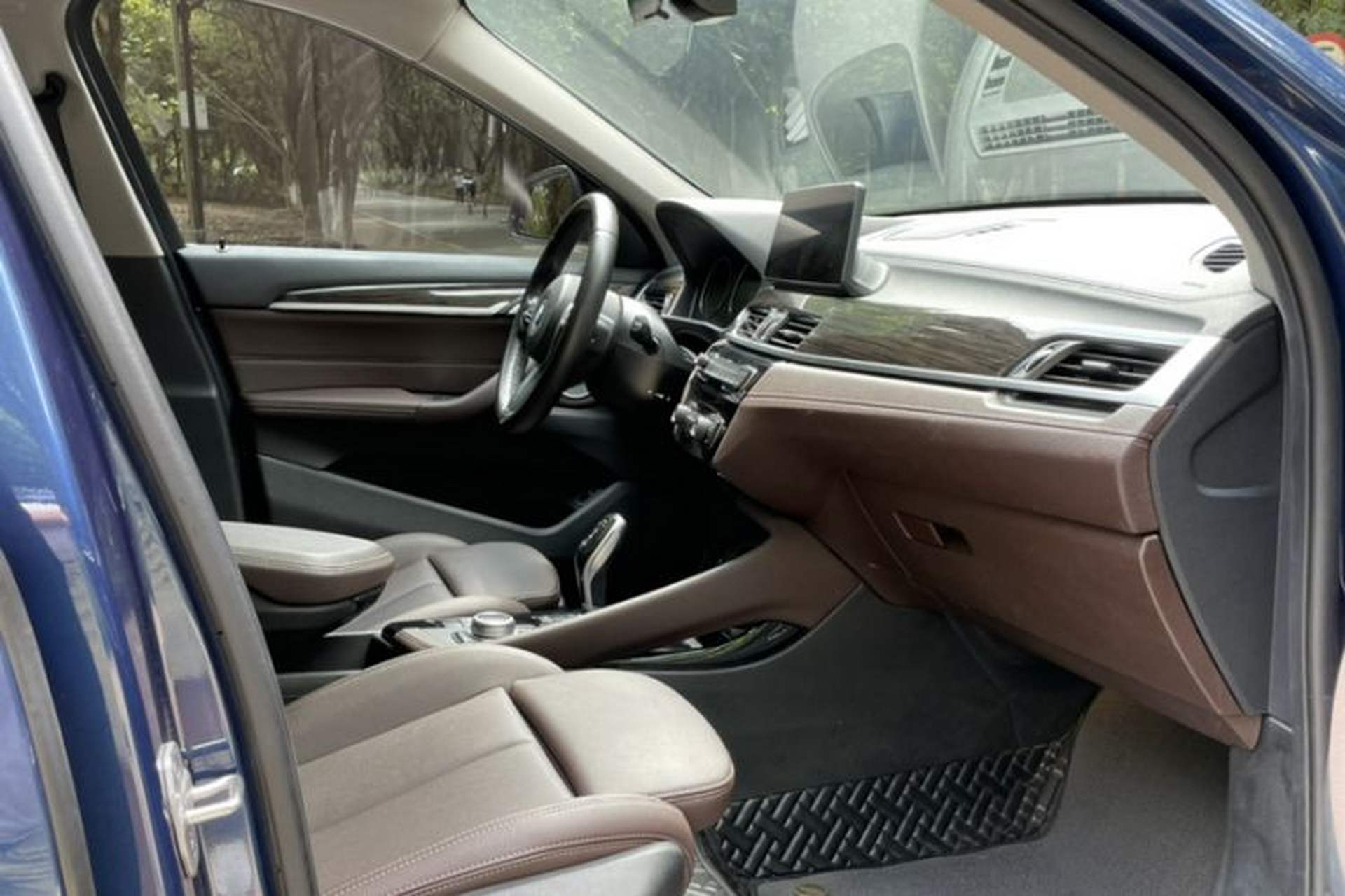 Used BMW X1 2021 xDrive25Li Luxury Model Interior 6