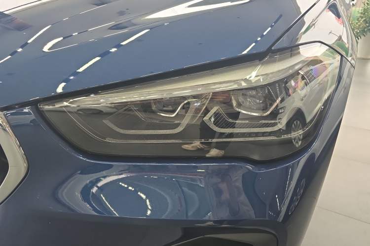 Used BMW X1 2021 Restyled sDrive25Li Leading Edition Left Front Headlight