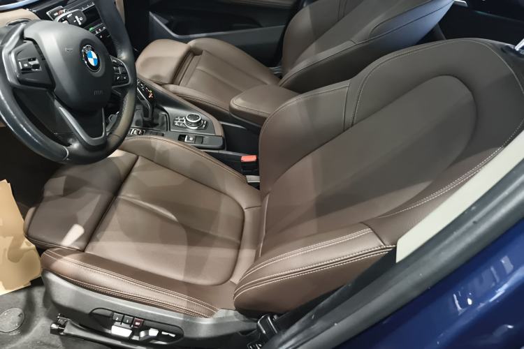 Used BMW X1 2021 sDrive20Li Fashion Model Left Front Seat