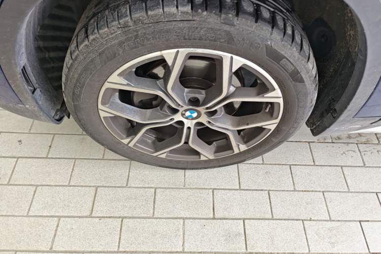 Used BMW X1 2021 sDrive20Li Premium Edition Left Front Wheel Hub