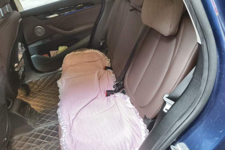 Used BMW X1 2021 Restyled sDrive20Li Fashion Version Left Rear Seat