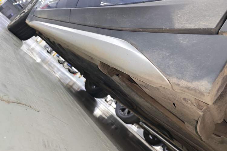 Used BMW X1 2021 sDrive20Li Premium Edition Left Side Sill