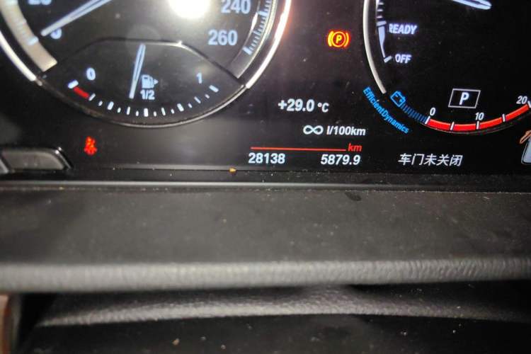 Used BMW X1 2021 Restyled sDrive25Li Leading Edition Odometer Close Up