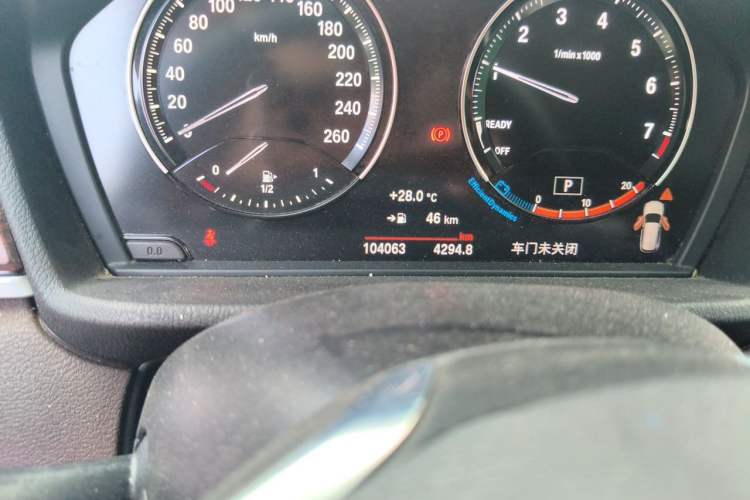 Used BMW X1 2021 sDrive20Li Fashion Model Odometer Close Up
