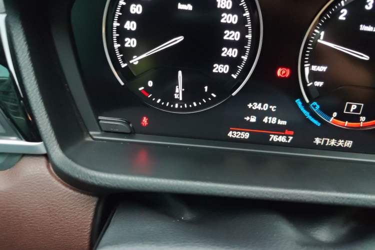 Used BMW X1 2021 Restyled sDrive25Li Leading Edition Odometer Close Up