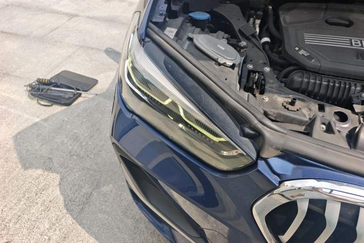 Used BMW X1 2021 xDrive25Li Luxury Model Right Front Headlight