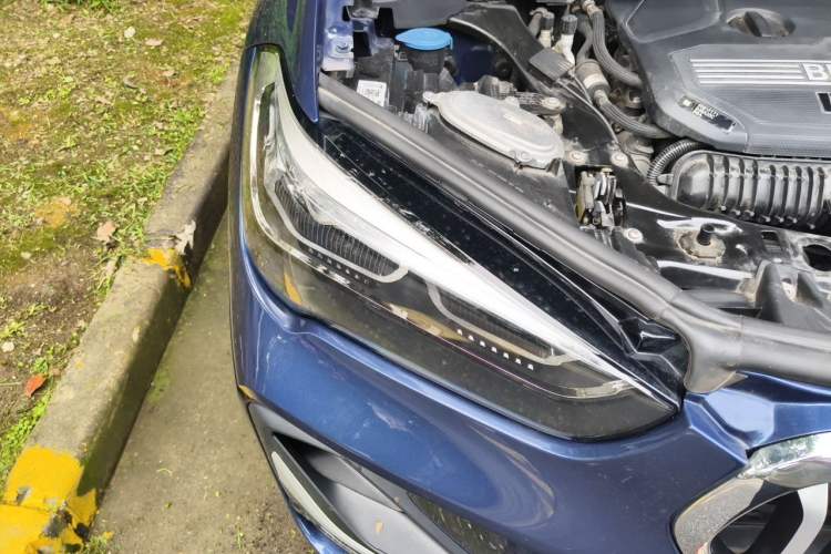 Used BMW X1 2021 xDrive25Li Luxury Model Right Front Headlight