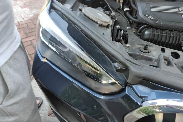 Used BMW X1 2021 xDrive25Li Luxury Model Right Front Headlight