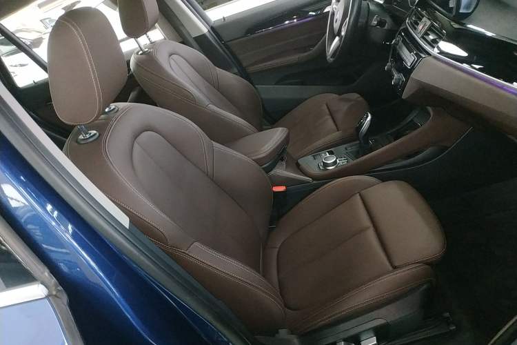Used BMW X1 2021 sDrive25Li Leading Model Right Front Seat