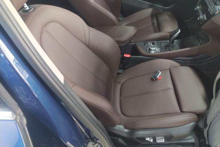 Used BMW X1 2021 Restyled sDrive25Li Leading Edition Right Front Seat