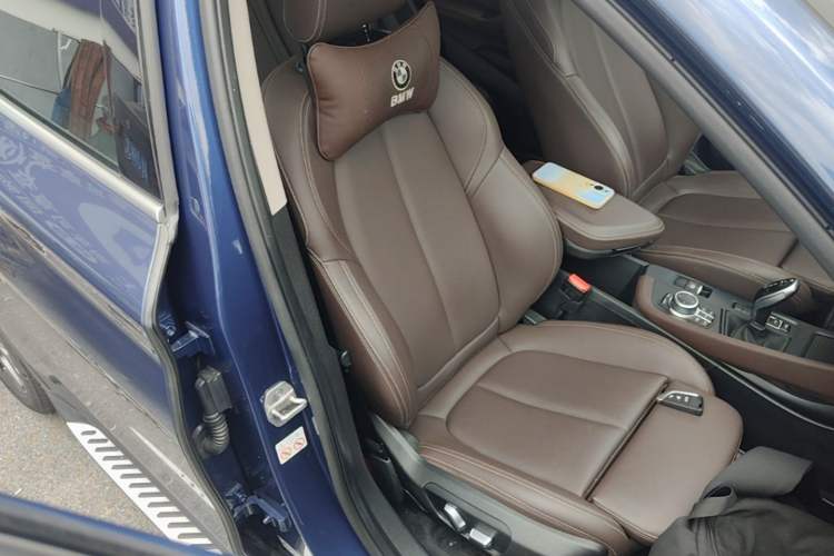 Used BMW X1 2021 sDrive25Li Leading Model Right Front Seat