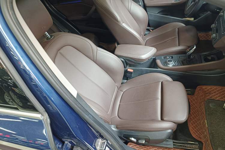 Used BMW X1 2021 Restyled sDrive25Li Leading Edition Right Front Seat
