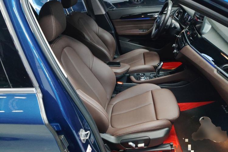 Used BMW X1 2021 sDrive25Li Leading Model Right Front Seat