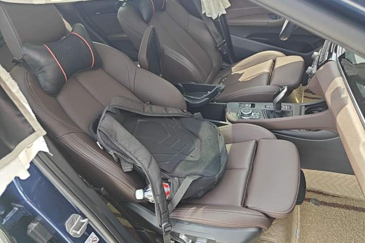 Used BMW X1 2021 sDrive25Li Leading Model Right Front Seat