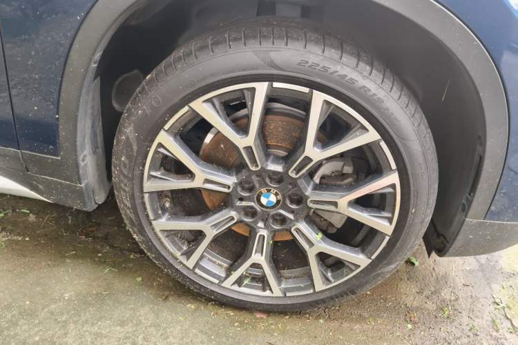 Used BMW X1 2021 xDrive25Li Luxury Model Right Front Wheel Hub