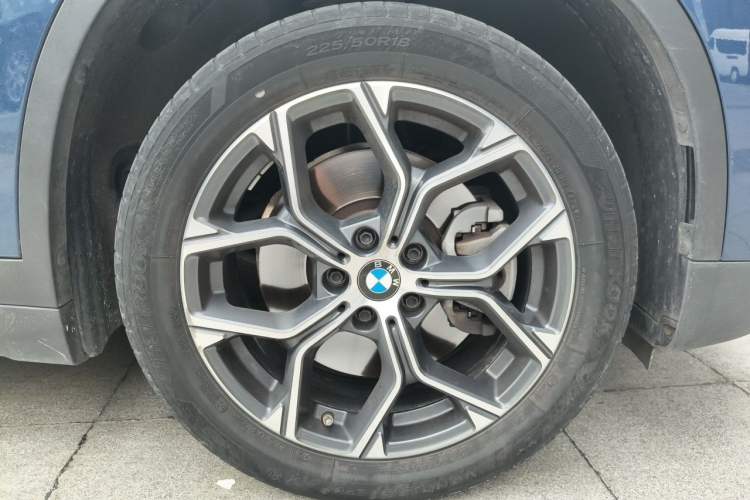 Used BMW X1 2021 sDrive25Li Leading Model Right Front Wheel Hub