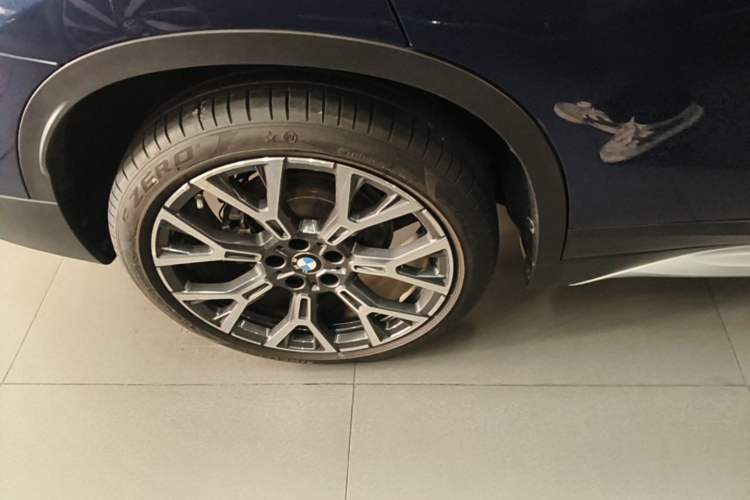 Used BMW X1 2021 xDrive25Li Luxury Model Right Rear Wheel Hub