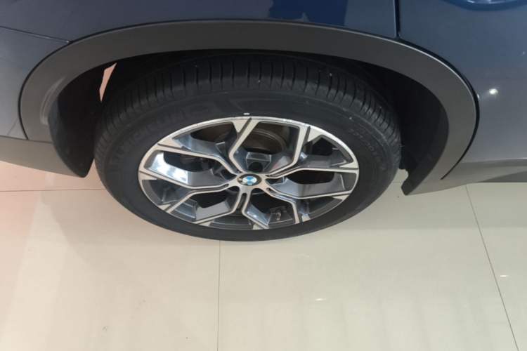 Used BMW X1 2021 sDrive25Li Leading Model Right Rear Wheel Hub