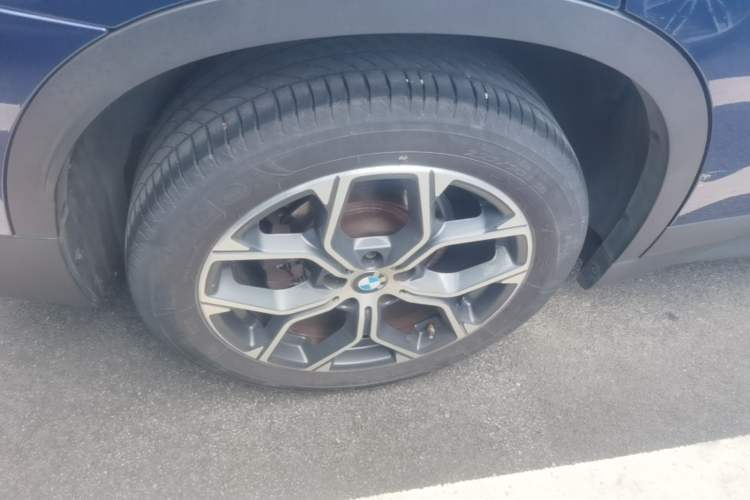 Used BMW X1 2021 Restyled sDrive25Li Leading Edition Right Rear Wheel Hub