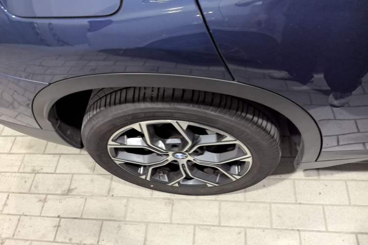 Used BMW X1 2021 sDrive25Li Leading Model Right Rear Wheel Hub