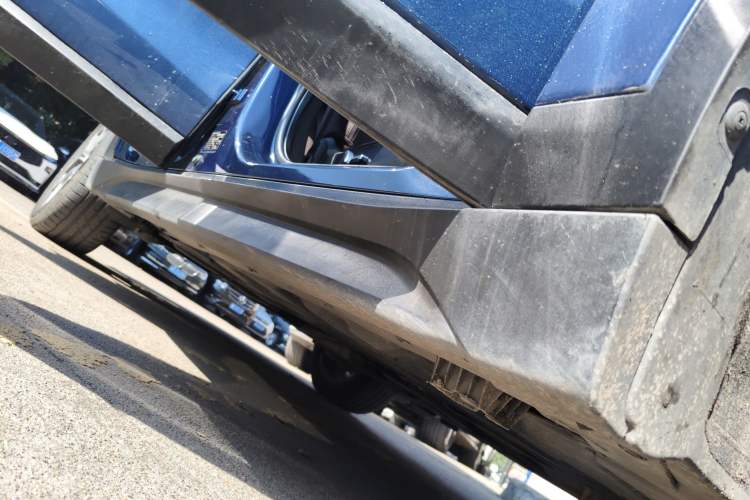 Used BMW X1 2021 sDrive25Li Leading Model Right Side Sill