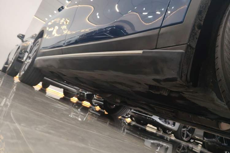 Used BMW X1 2021 sDrive25Li Leading Model Right Side Sill