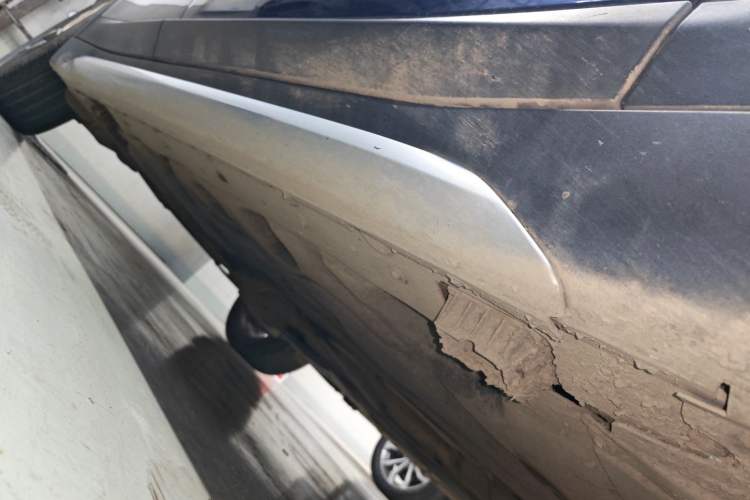Used BMW X1 2021 sDrive20Li Premium Edition Right Side Sill